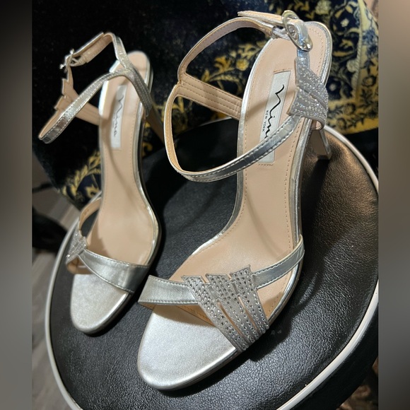 Nina silver heels - Picture 4 of 6